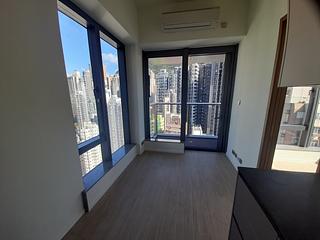 Sai Ying Pun - Des Voeux W Residence 06