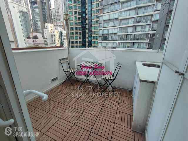Mid Levels Central - Ying Fai Court 01