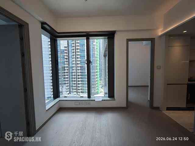 Wong Chuk Hang - The Southside Phase 3C Blue Coast II Tower 5 07