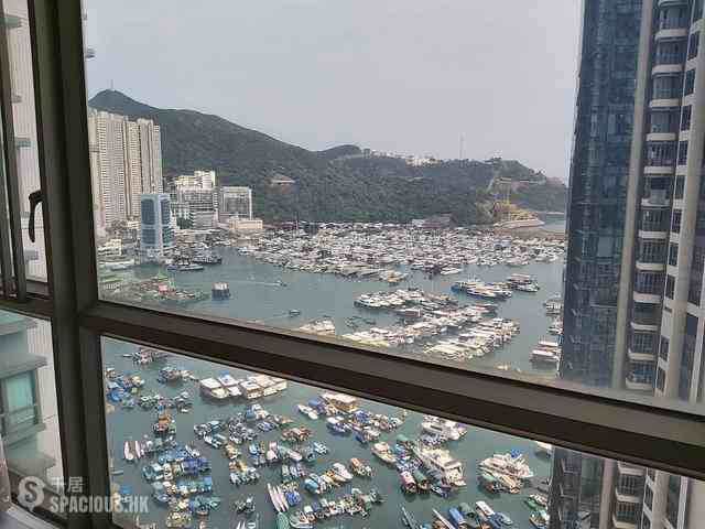Ap Lei Chau - Sham Wan Towers Block 1 07