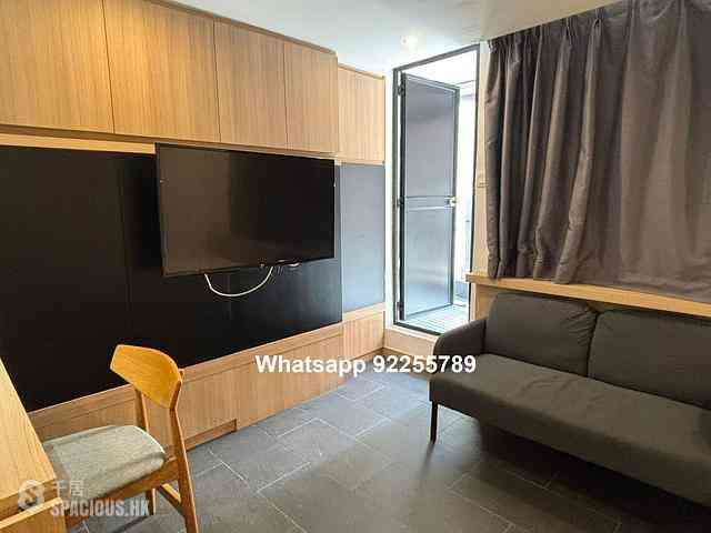 Central - 21, Aberdeen Street 02