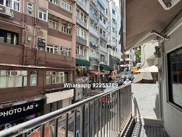 Central - 21, Aberdeen Street 03