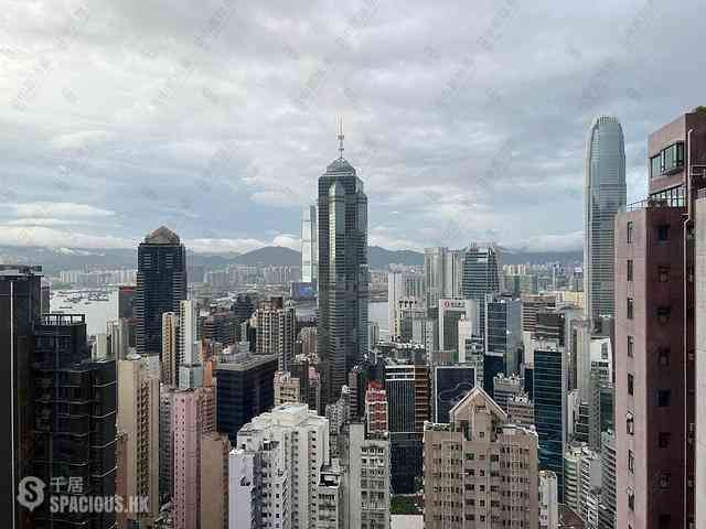 Mid Levels Central - The Grand Panorama Block 2 09