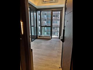 Sai Ying Pun - Two・Artlane 04