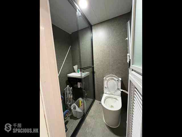 Causeway Bay - Malahon Apartments 01