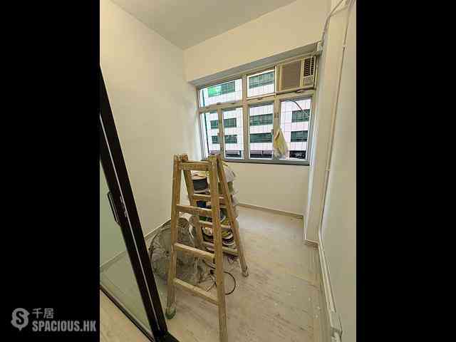 Causeway Bay - Malahon Apartments 03