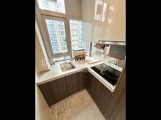 Tai Kok Tsui - L・Living 23 05