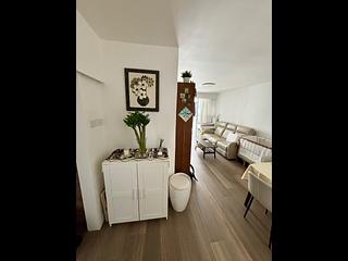 Sai Wan Ho - Lei King Wan Sites B Block 8 Yat Wah Mansion 02