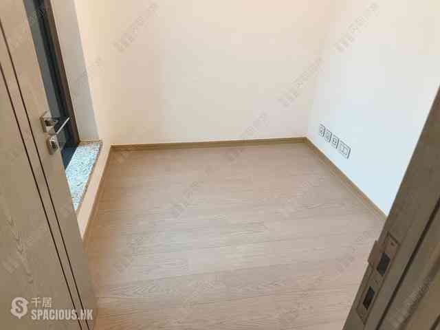 Wong Chuk Hang - The Southside Phase 3B Blue Coast 03