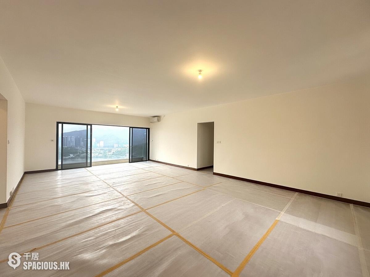 Repulse Bay - Manhattan Tower 01
