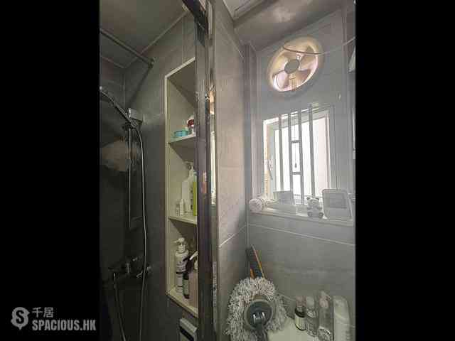Sai Ying Pun - Hang Sing Mansion 08