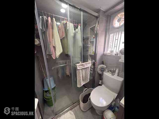 Sai Ying Pun - Hang Sing Mansion 09