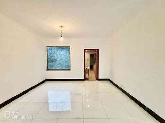 Repulse Bay - Pine Crest 06