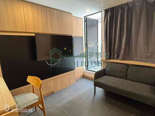 Central - 21, Aberdeen Street 01