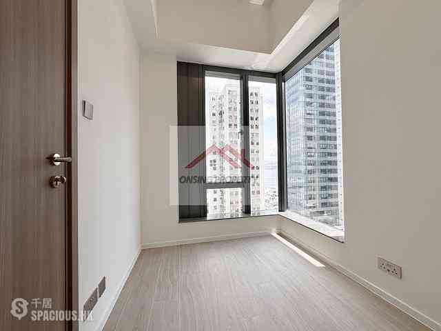 Sai Ying Pun - Des Voeux W Residence 06