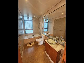 Cyberport - Residence Bel-Air Phase 4 Bel-Air on the Peak 10
