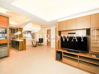 Soho - Caravan Court 04
