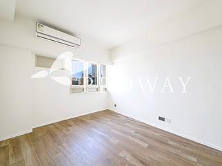 Mid Levels Central - St. Joan Court 04