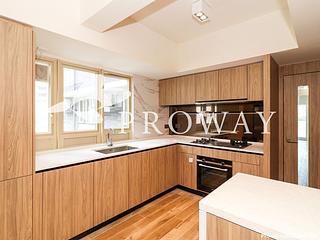 Mid Levels Central - St. Joan Court 09