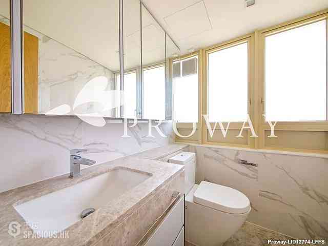Mid Levels Central - St. Joan Court 09