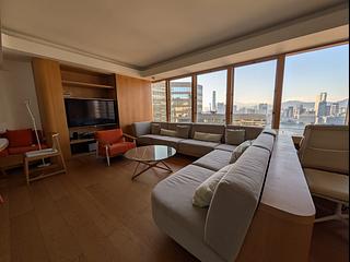 Wan Chai - Convention Plaza Apartments 05