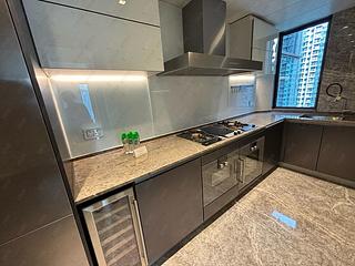 Wong Chuk Hang - The Southside Phase 3B Blue Coast Tower 1B 07