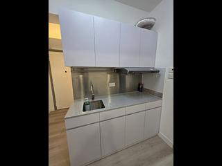 堅尼地城 - 建隆樓 02