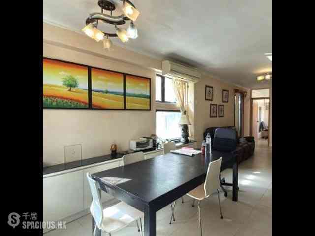 Discovery Bay - Discovery Bay Phase 5 Greenvale Village Greenburg Court (Block 2) 2 01