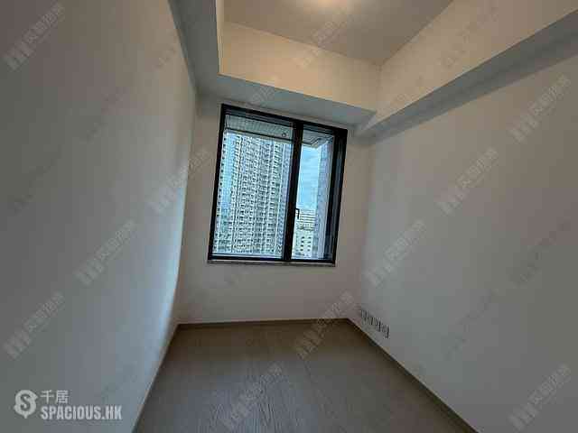 Wong Chuk Hang - The Southside Phase 3B Blue Coast 01