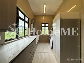 Repulse Bay - Manhattan Tower 05