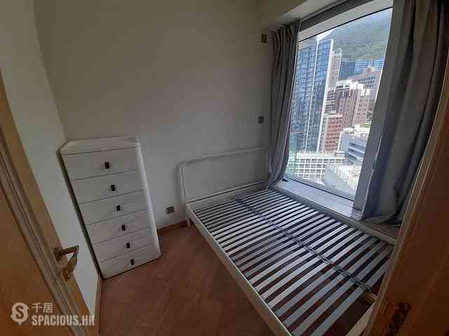 Sai Ying Pun - 63, Pokfulam Emerald House (Tower 2) 01
