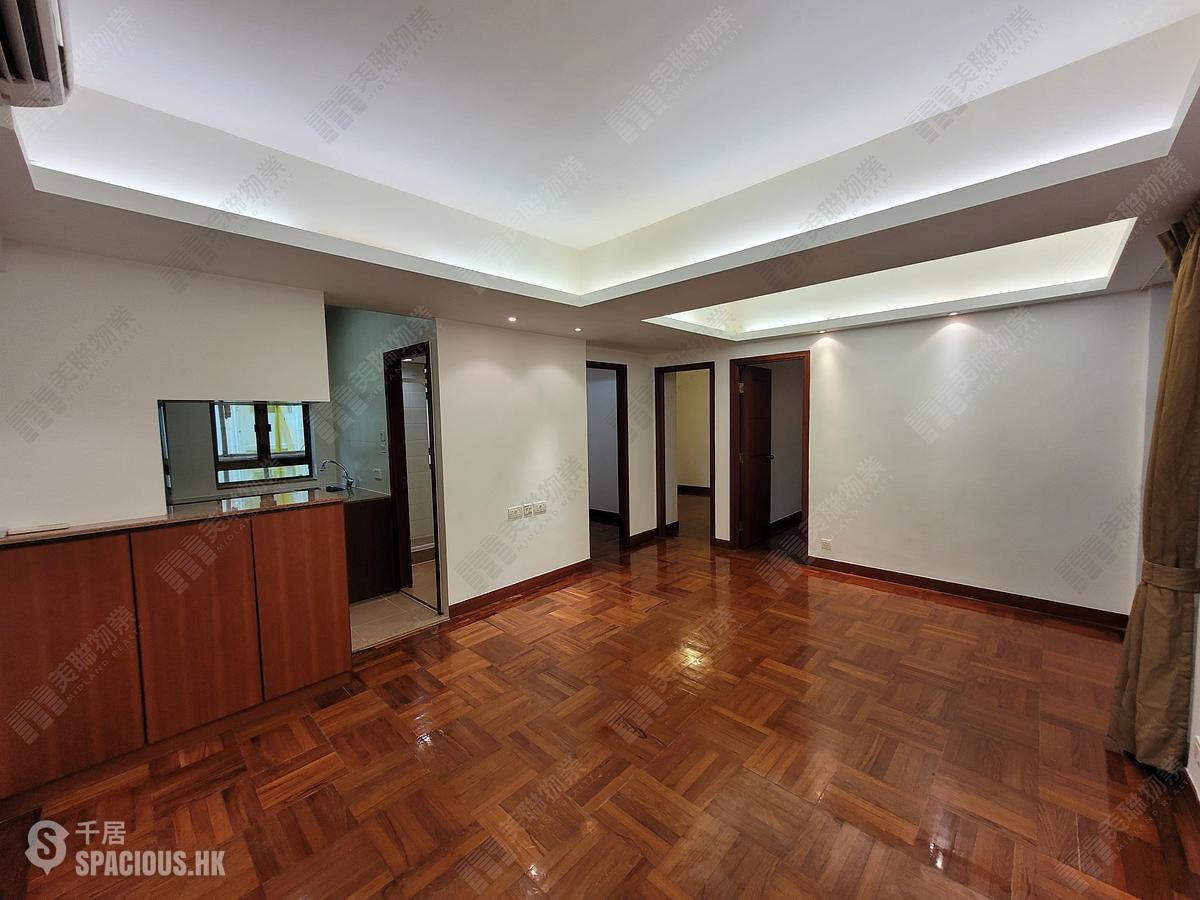 Happy Valley - Po Tak Mansion 01