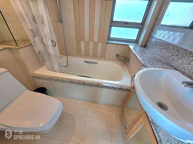 Tung Chung - Caribbean Coast Phase 2 Albany Cove Tower 6 06