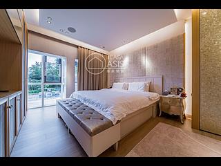 The Peak - Guildford Court 07