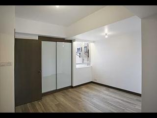Mid Levels West - Realty Gardens Rome Court (Block 4) Rome Court 03