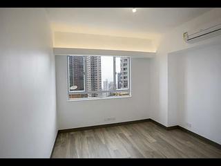 Mid Levels West - Realty Gardens Rome Court (Block 4) Rome Court 07