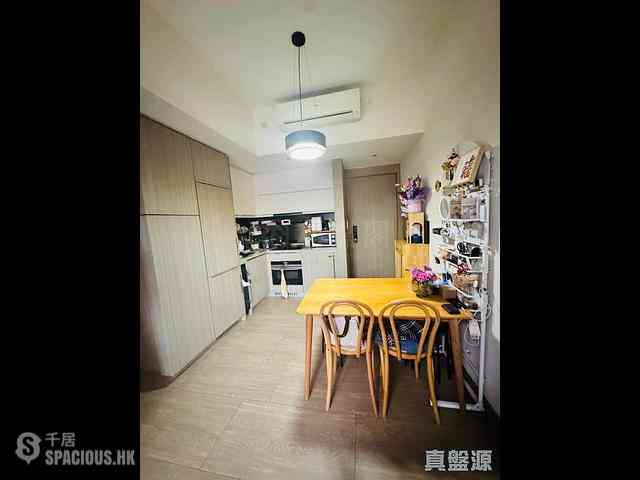 Shau Kei Wan - Lime Gala Block 1B 04