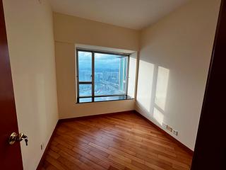 West Kowloon - Sorrento Phase 2 Block 1 05