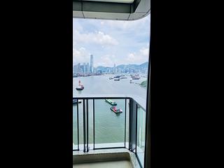 Cheung Sha Wan - Grand Victoria 02