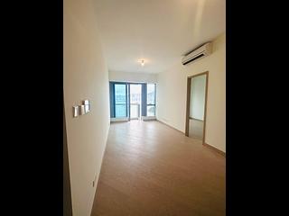 Cheung Sha Wan - Grand Victoria 02