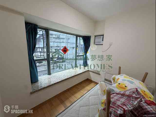 Sheung Wan - Queen's Terrace Block 1 10