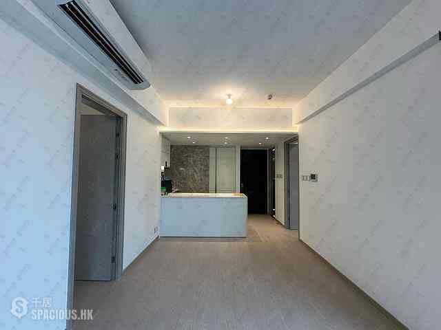 Wong Chuk Hang - The Southside Phase 3B Blue Coast Tower 2B 03