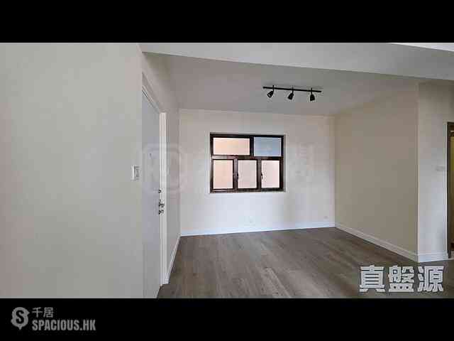 Tai Hang - Tai Hang Terrace Block A 05