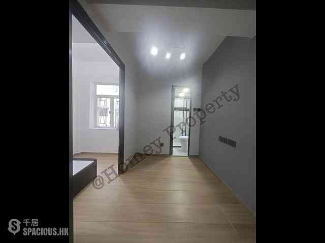 Tsim Sha Tsui - 10-10A, Humphreys Avenue 01