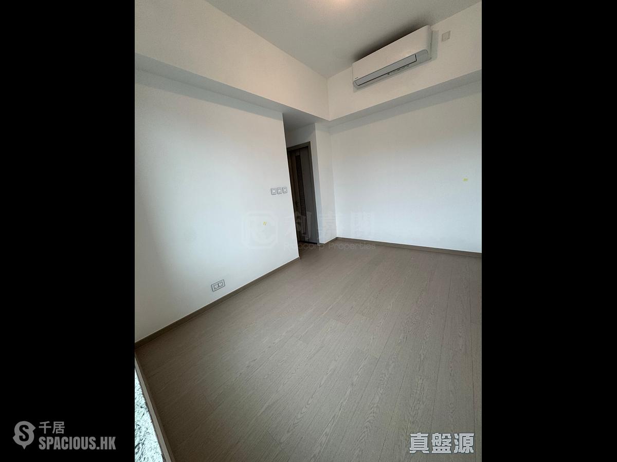 Wong Chuk Hang - The Southside Phase 3B Blue Coast 01