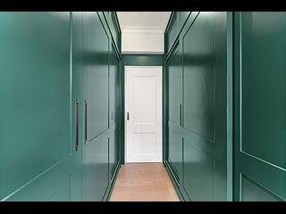 Mid Levels Central - Pearl Gardens 10