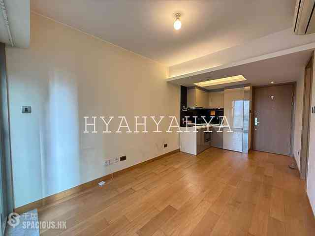 Sai Ying Pun - The Nova 02