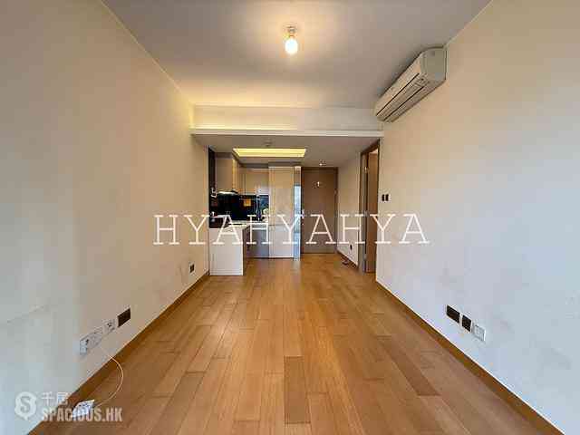 Sai Ying Pun - The Nova 03