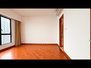 Cyberport - Residence Bel-Air Phase 6 Bel-Air No.8 Tower 8B 10