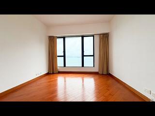 Cyberport - Residence Bel-Air Phase 6 Bel-Air No.8 Tower 8B 09
